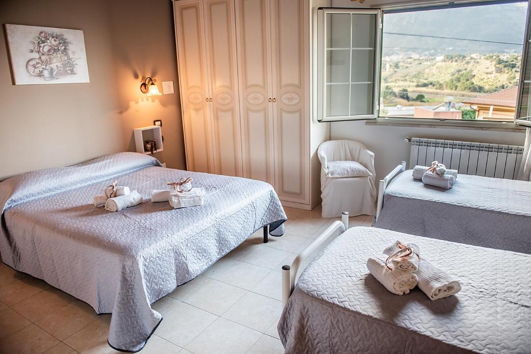 Sciuscia' Bed and Breakfast Alcamo Exteriör bild
